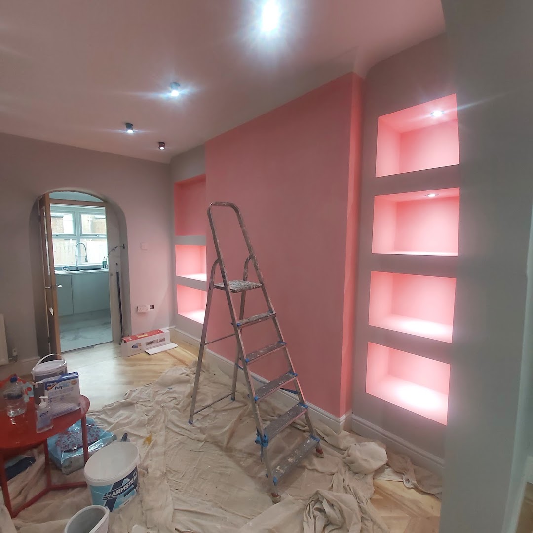 Painting by windows — Photos 4